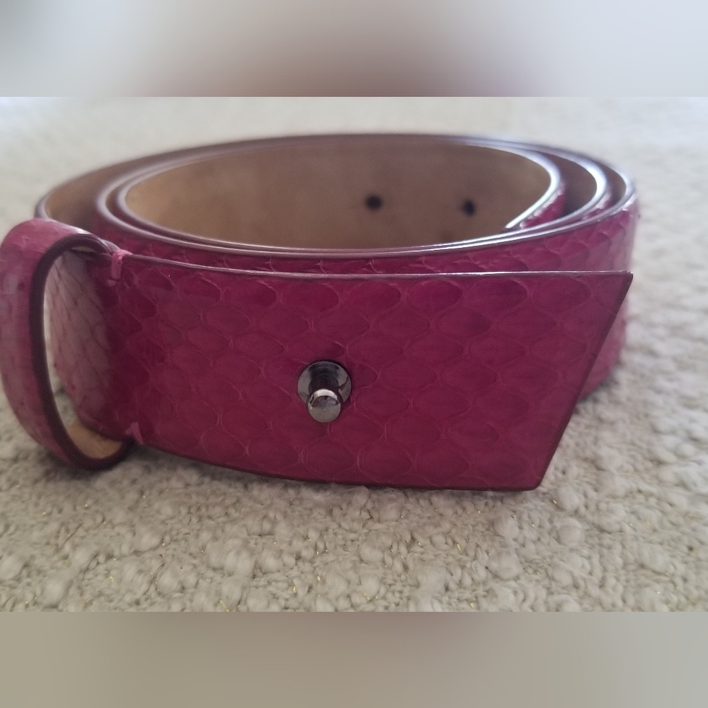 Carolina Herrera snakeskin belt, fuschia